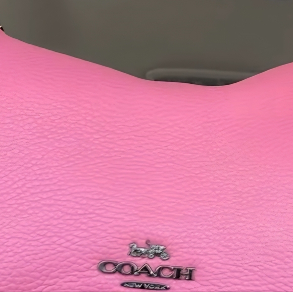 Coach Chelsea Pink Leather Shoulder Bag, 2017 Includes Dust Bag! ๐ - Picture 16 of 17